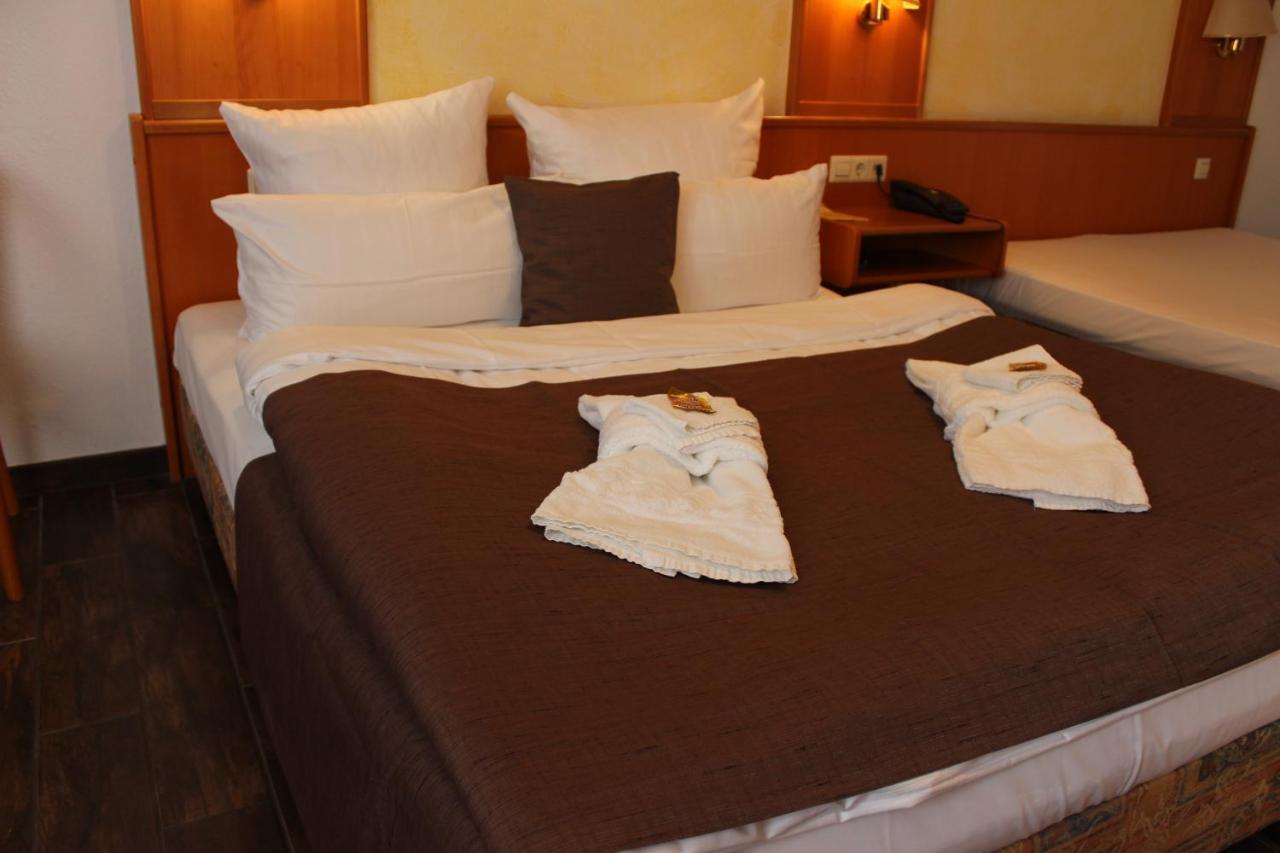 Hotel Pirsch Ramstein-Miesenbach Eksteriør billede